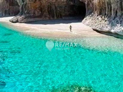 Vista exterior de Pis en venda en  Almería Capital amb Traster, Piscina i Moblat