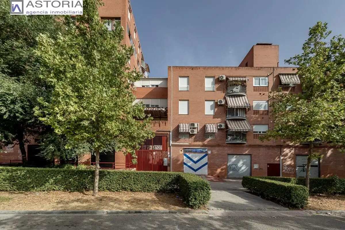 Exterior view of Flat for sale in Granada  with Balcony