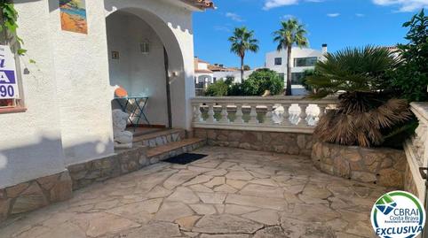 Foto 2 de Casa o xalet en venda a Calle Valira, 19, Francolí - Freser - Noguera, Empuriabrava