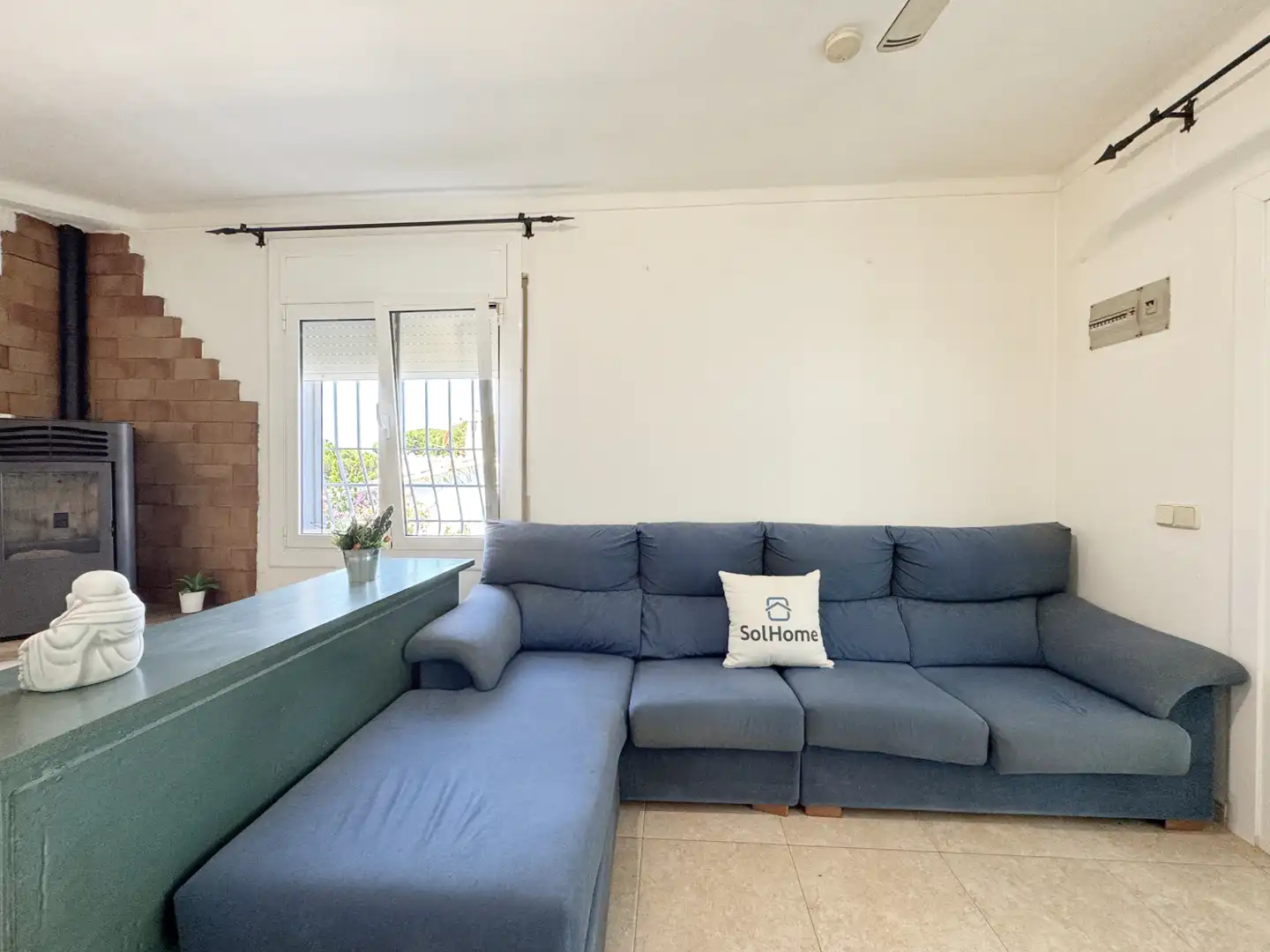 Living room of Houses for sale in L'Escala  with Private garden, Terrace and Alarm