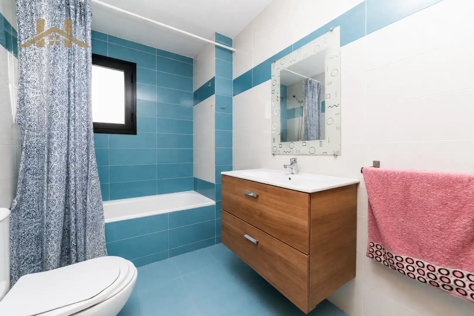 Bathroom of Detached homes for sale in Arroyomolinos (Madrid)  with Heating, Private garden and Oven