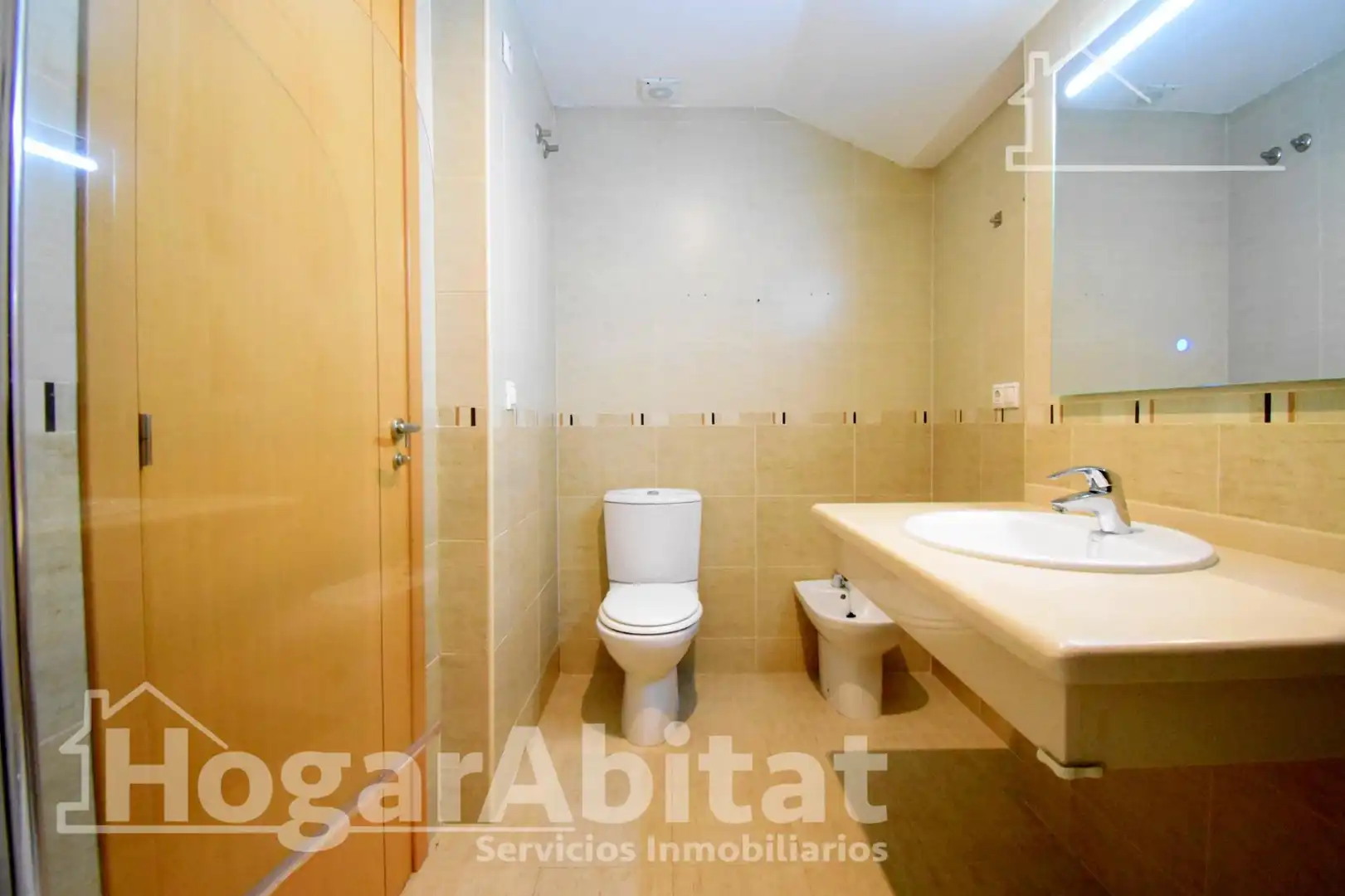 Bathroom of Attic for sale in Pedreguer  with Air Conditioner, Parquet flooring and Terrace