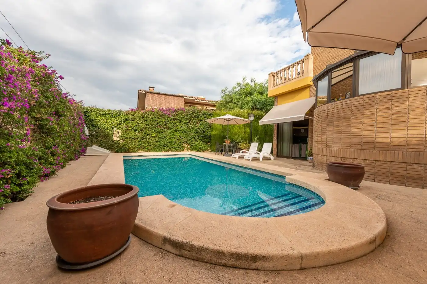 Swimming pool of Houses for sale in Petrer  with Air Conditioner, Heating and Private garden