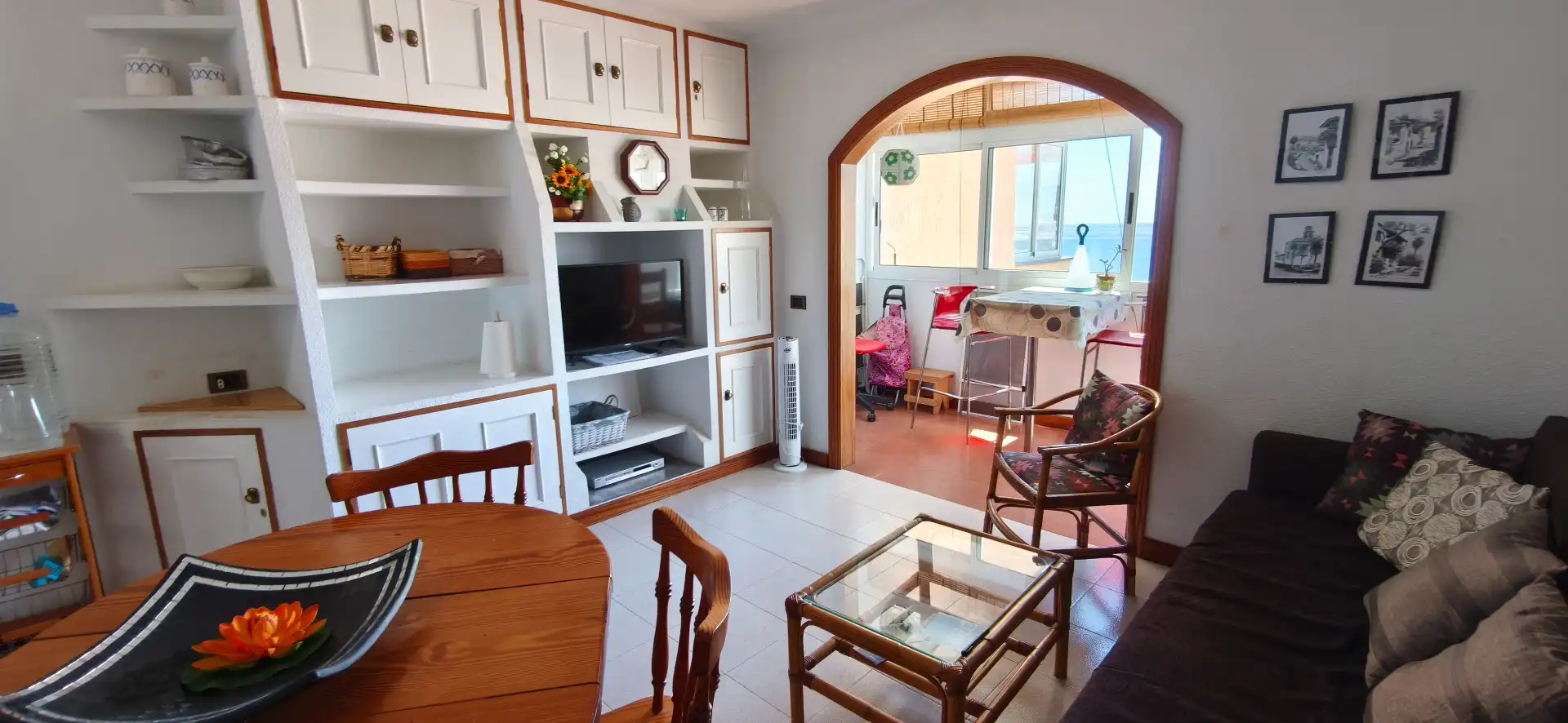 Sala de estar de Apartamento de alquiler en Candelaria con Amueblado, Horno y Lavadora