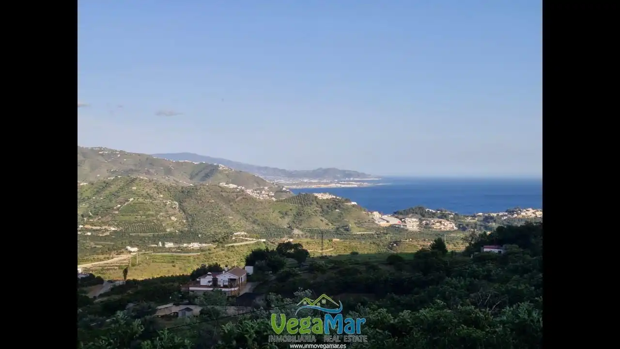 Außenansicht von Residential zum Verkauf in Almuñécar