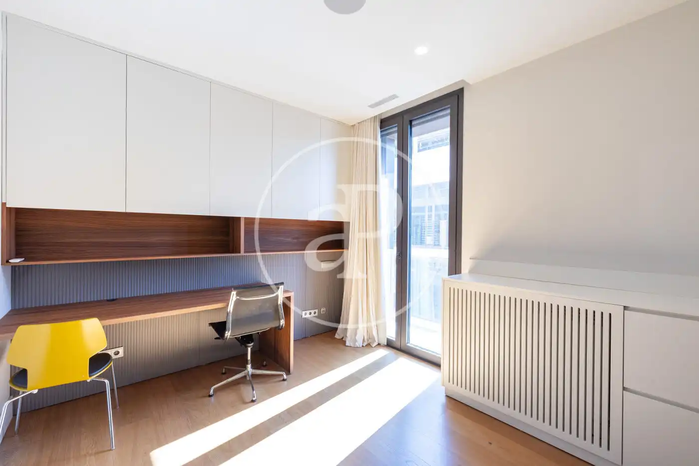 Piso de alquiler en Barcelona con Aire acondicionado, Calefacción y Jardín privado