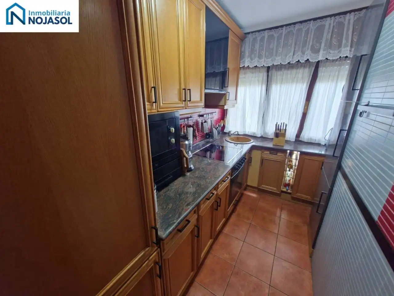 Cuina de Apartament en venda en Noja amb Calefacció, Terrassa i Moblat