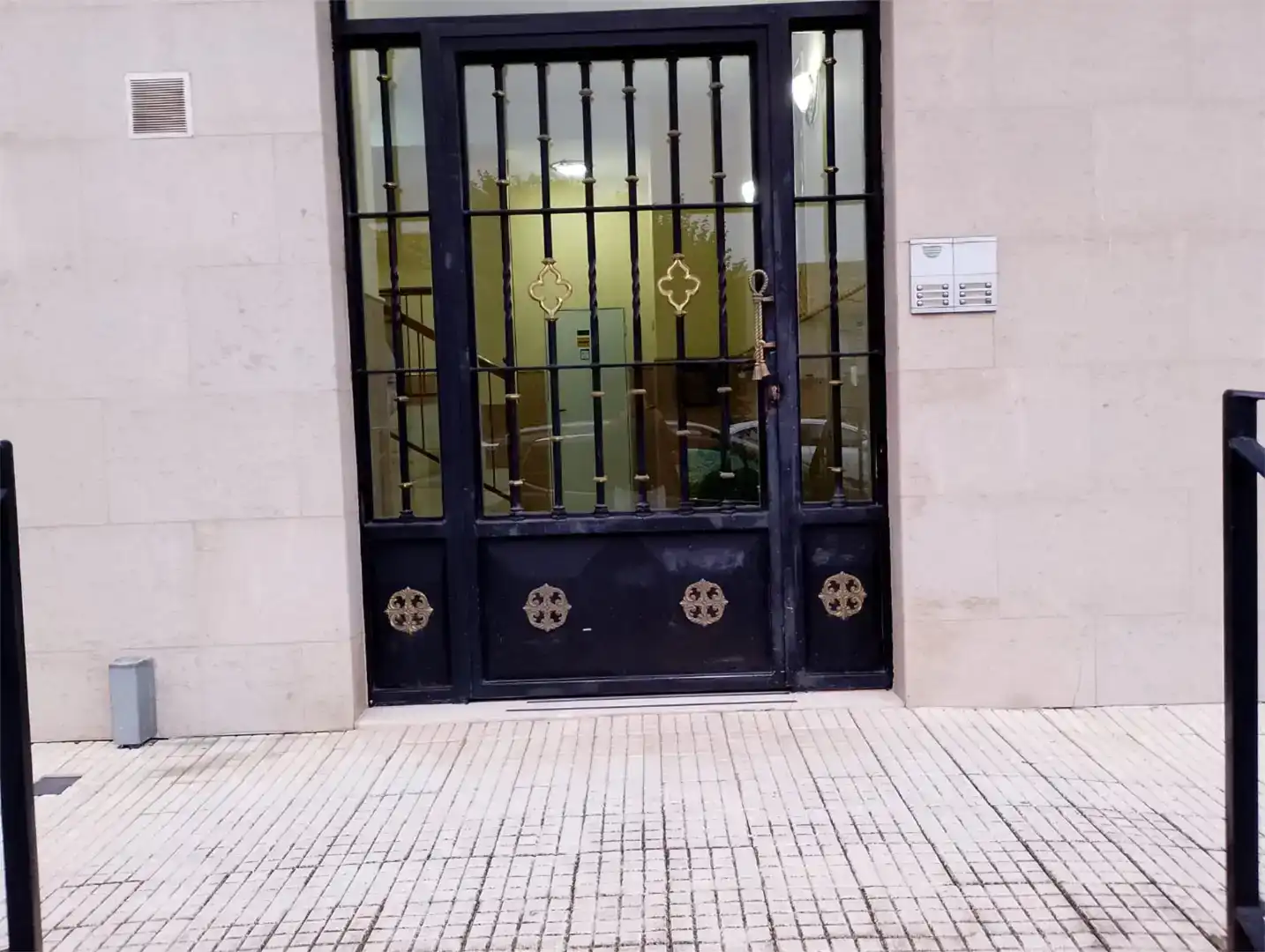 Pis en venda en Campoo de Enmedio amb Parquet, Traster i Moblat