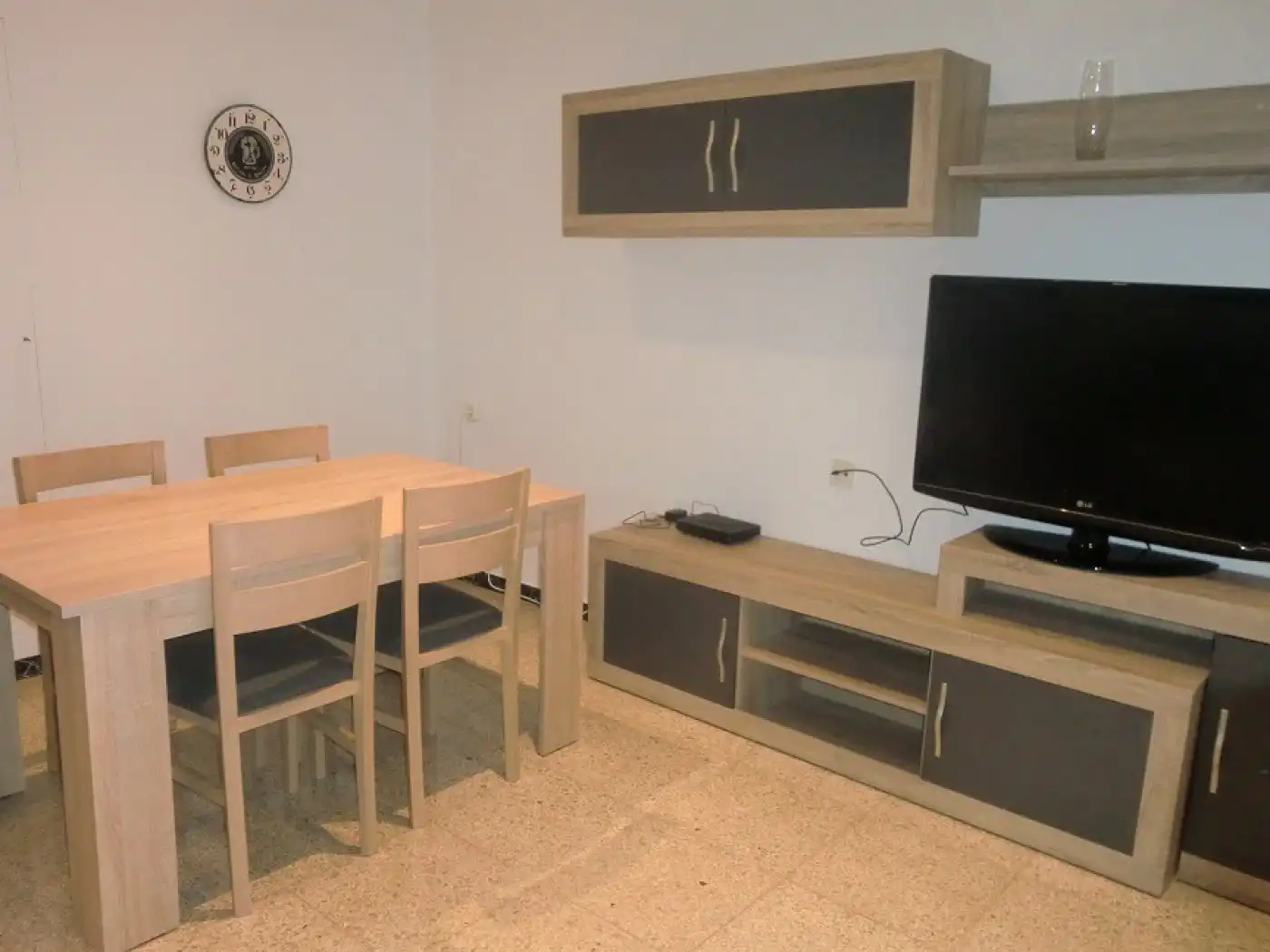 Living room of Flat for share in Alcoy / Alcoi  with Air Conditioner and Balcony