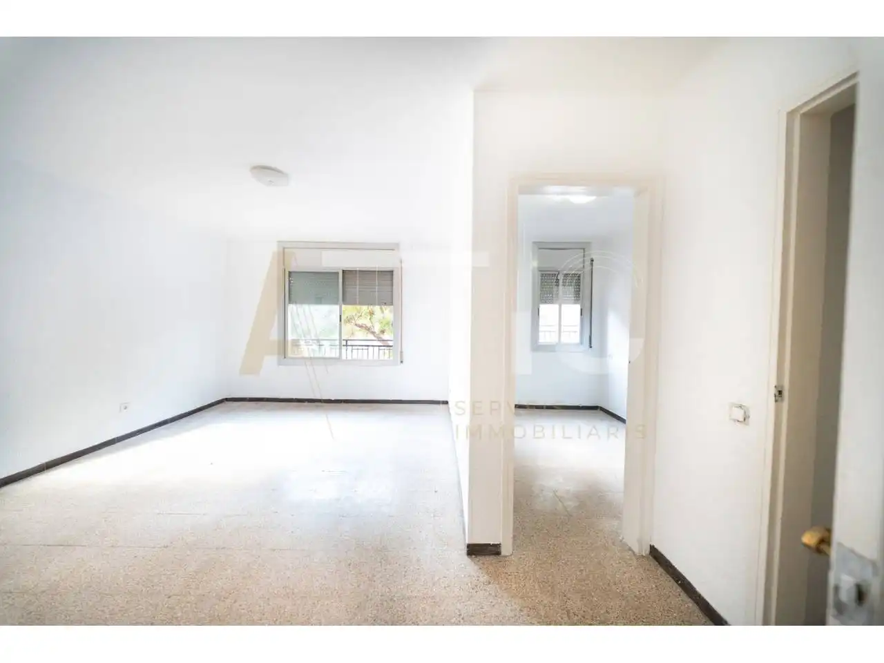 Piso en venta en Calle Magnolias, imagen 3