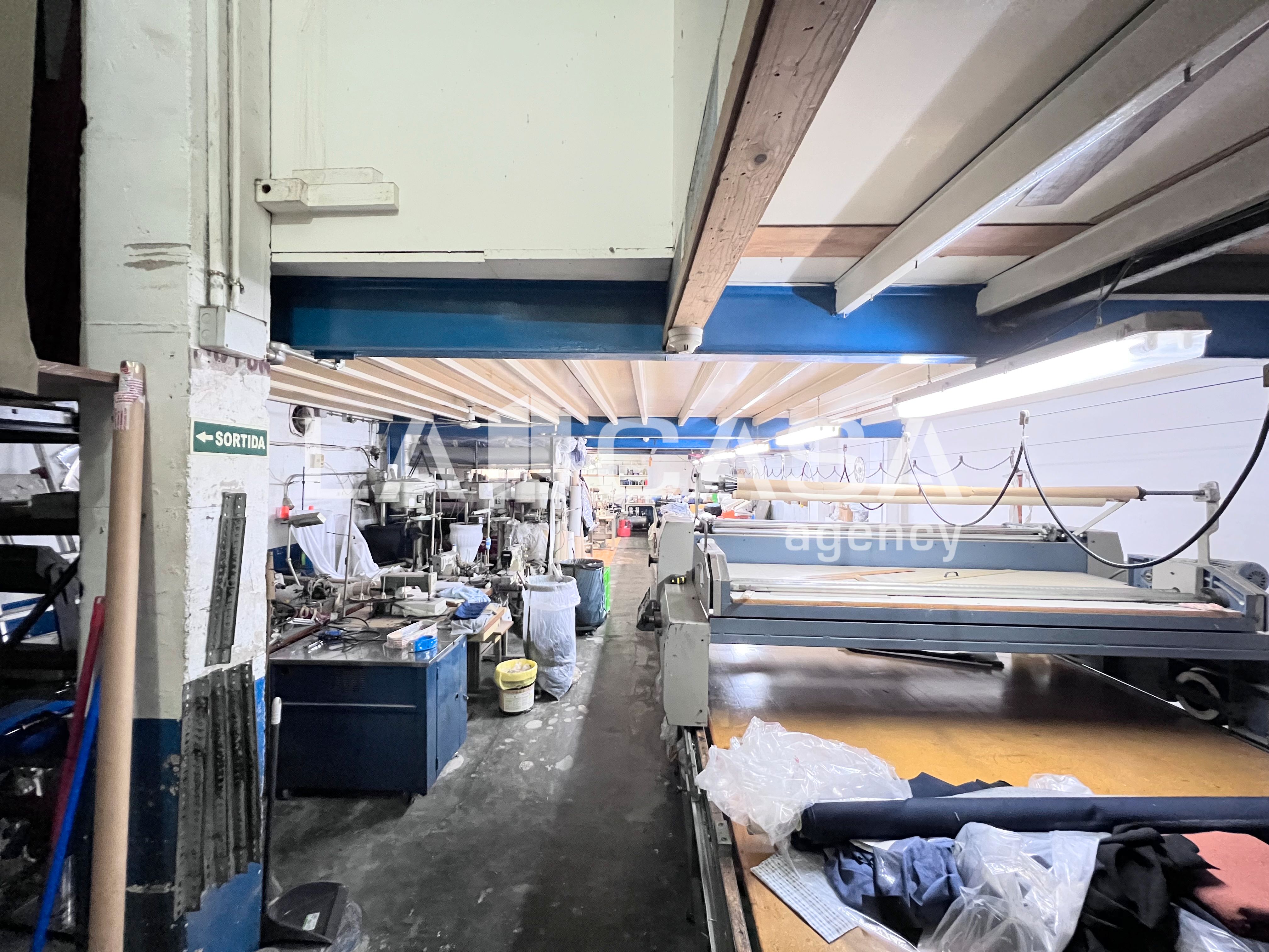 Planta baixa en venda en Badalona