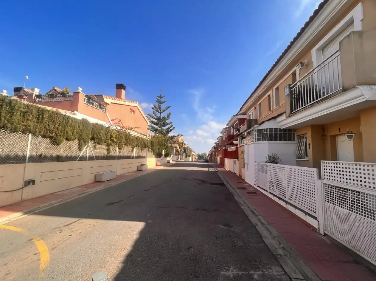 Exterior view of Houses for sale in Moncada  with Heating, Private garden and Terrace