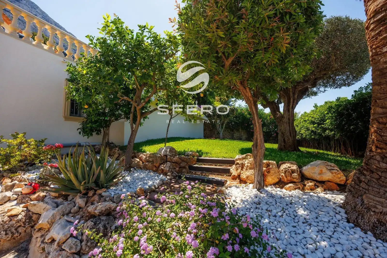 Detached house with pool for sale in El Montgó, imagen 24