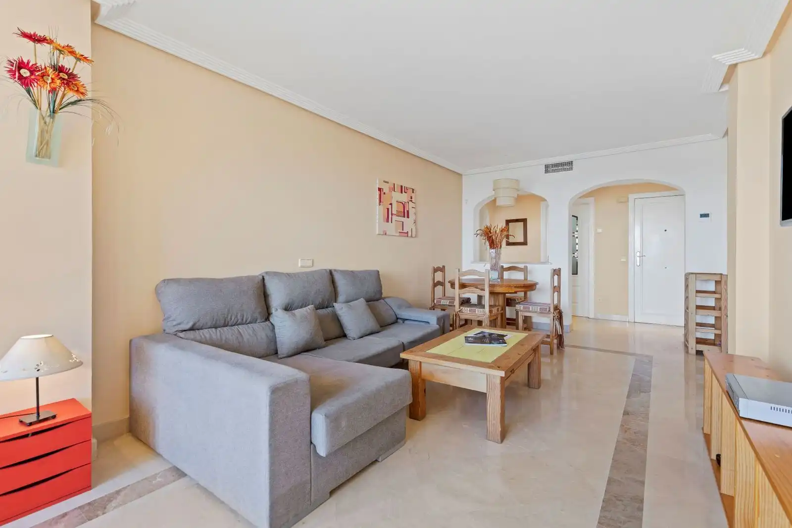 Flat with pool for sale in Calle Los Arqueros 100, imagen 2