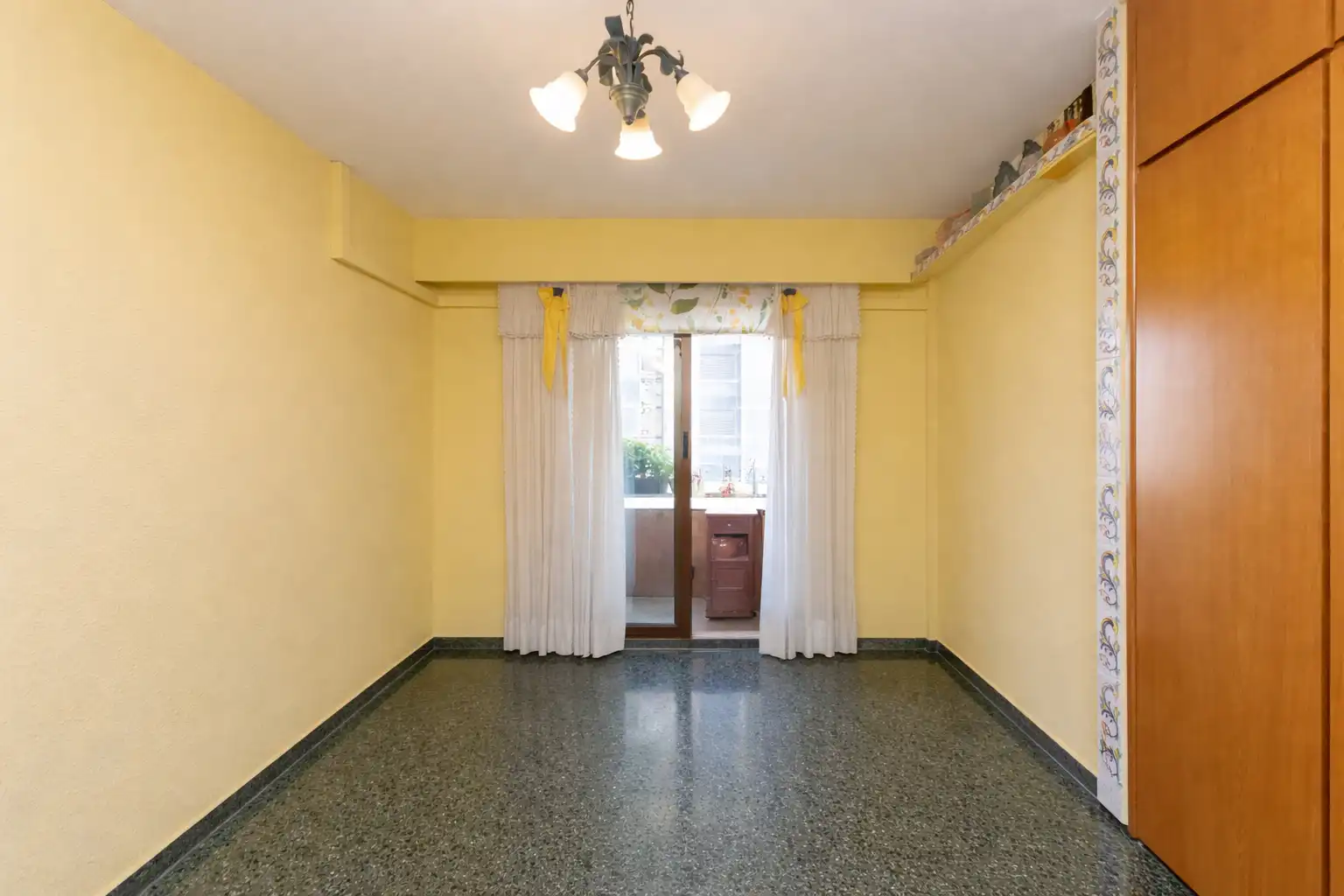 Piso en venta en Valencia con Aire acondicionado, Calefacción y Horno