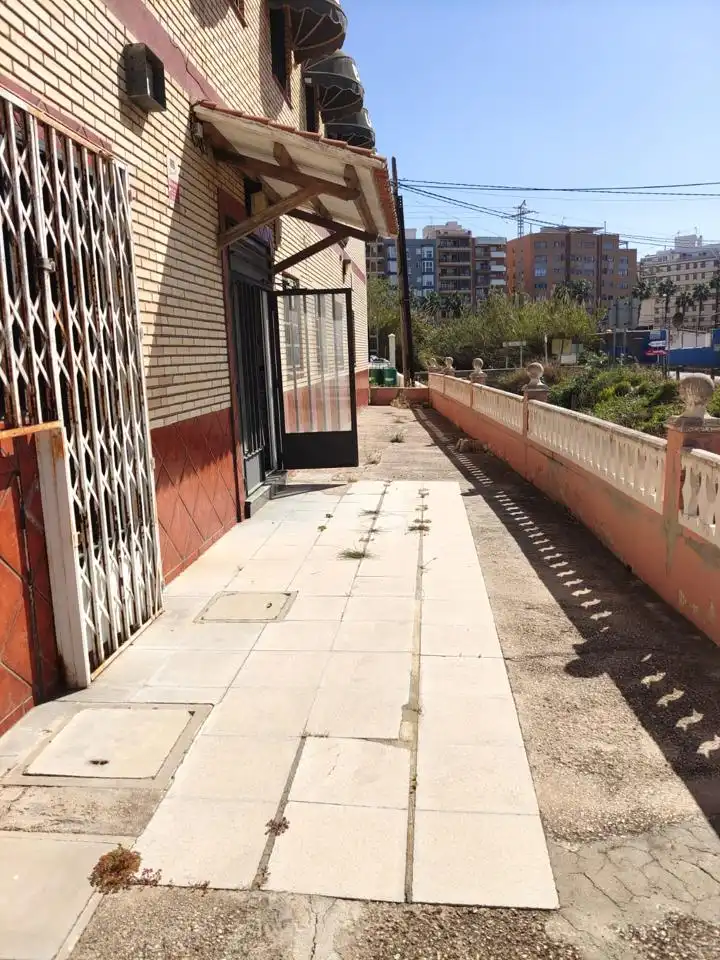 Gewerbefläche zum Verkauf in Carrer Favara, imagen 25