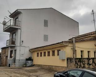 Vista exterior de Casa o xalet en venda en Fermoselle amb Terrassa, Moblat i Rentadora