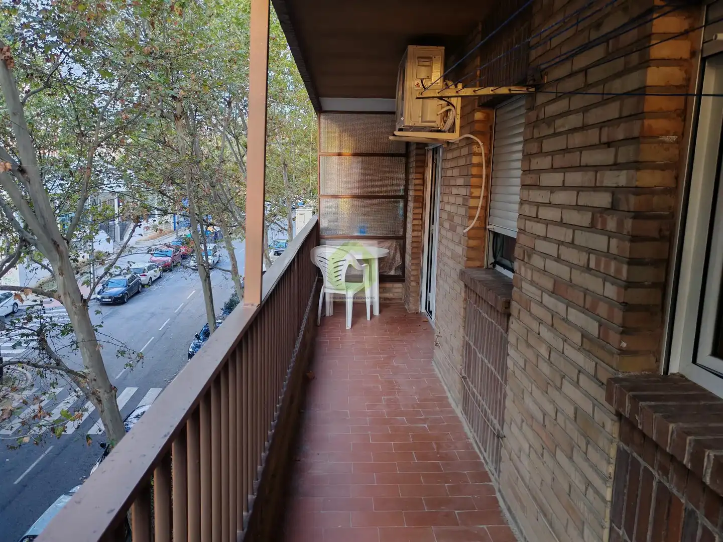 Terraza de Piso para compartir en Granada con Terraza y Amueblado