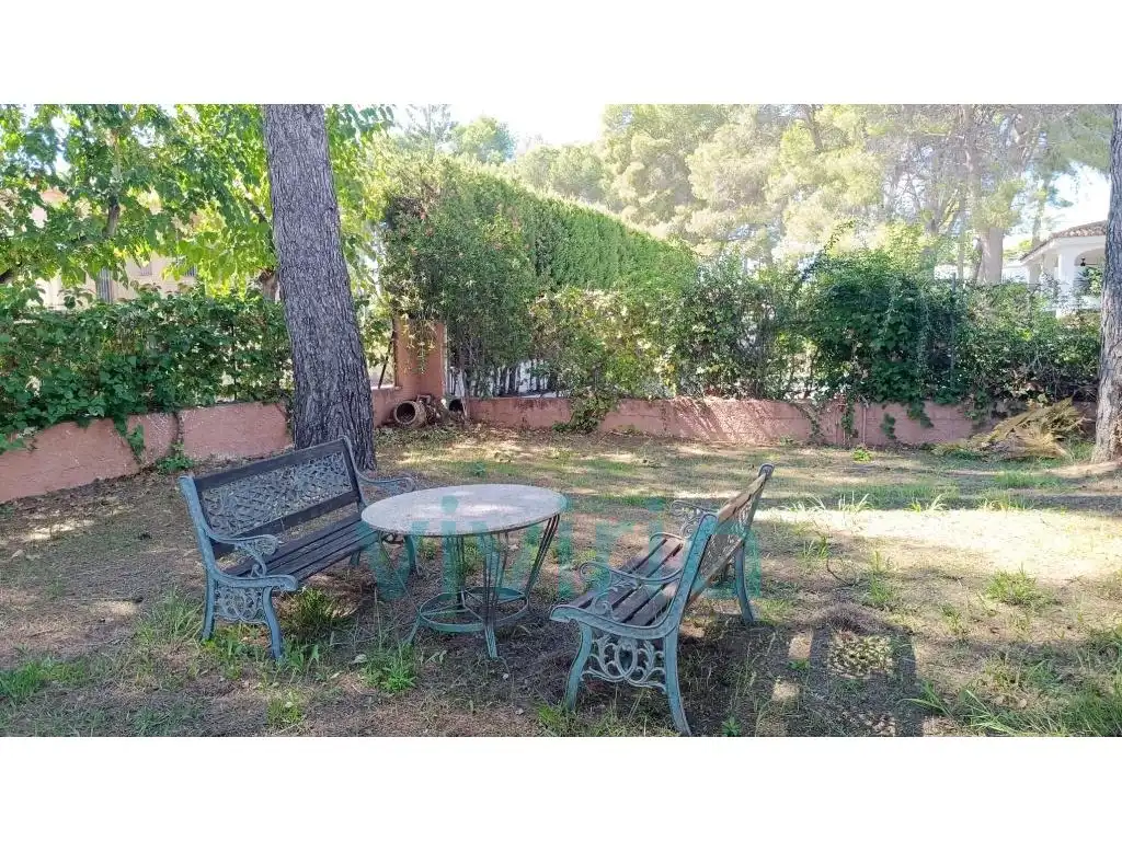Garden of Houses for sale in La Cañada