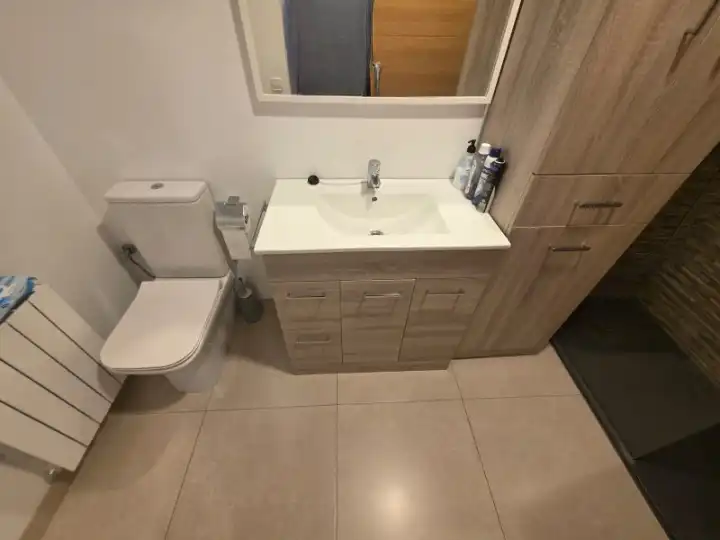 Bathroom of Houses for sale in Les Franqueses del Vallès  with Air Conditioner, Heating and Terrace