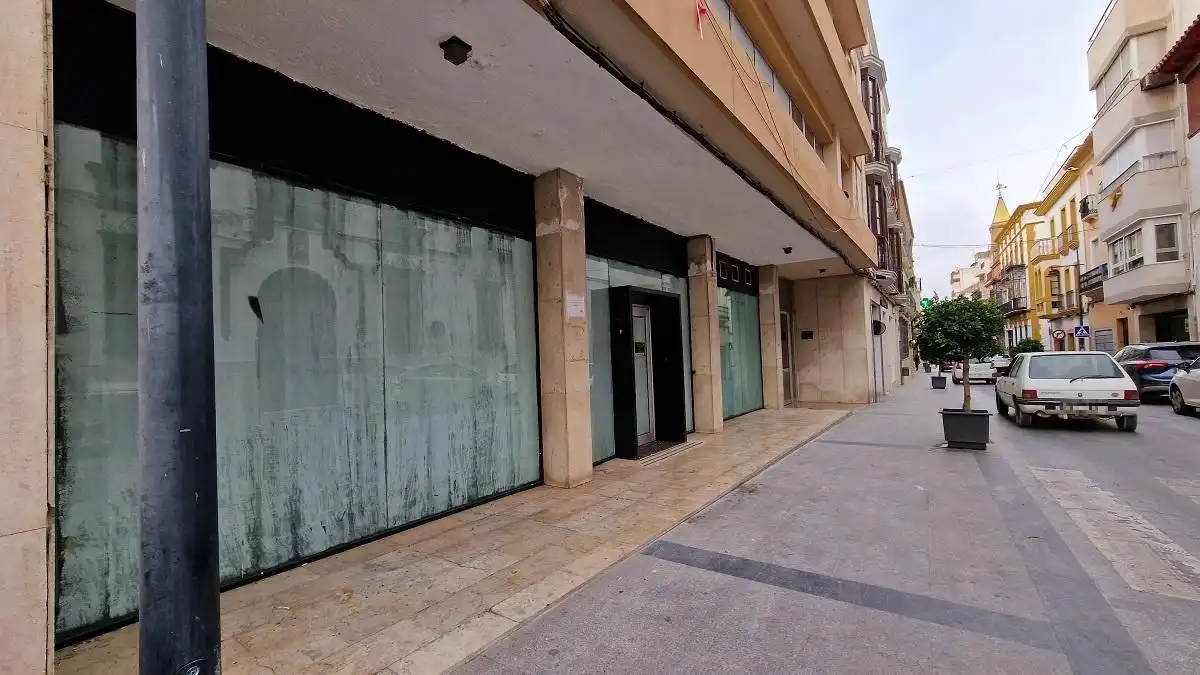 Local commercial à louer à Don Gonzalo, imagen 2