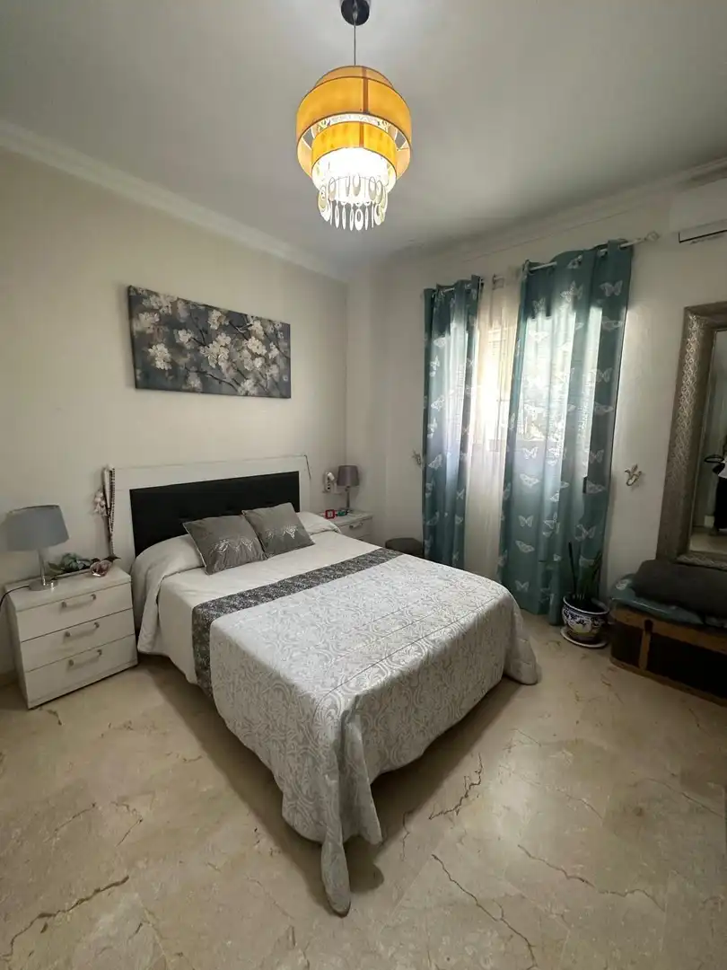 Bedroom of Houses for sale in Utrera