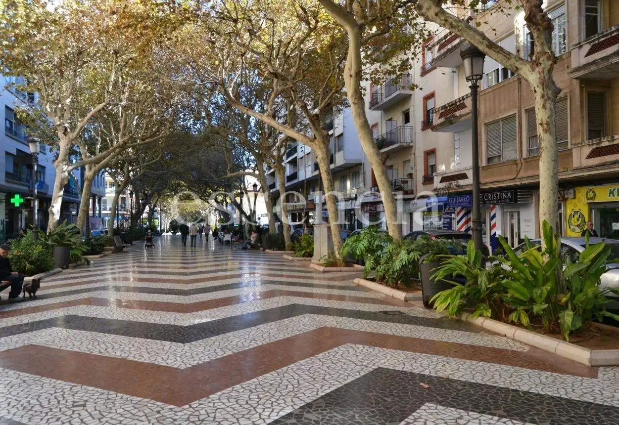 Vista exterior de Piso en venta en Gandia con Balcón