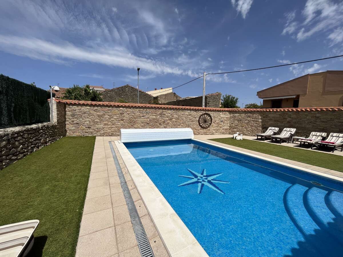 Piscina de Casa o xalet en venda en Sobradillo amb Aire condicionat, Calefacció i Jardí privat
