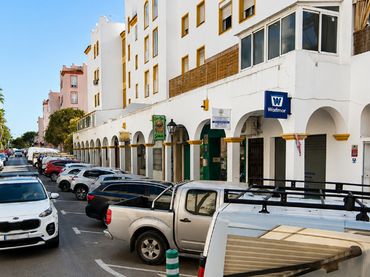 Business premises to rent in Calle los Cármenes