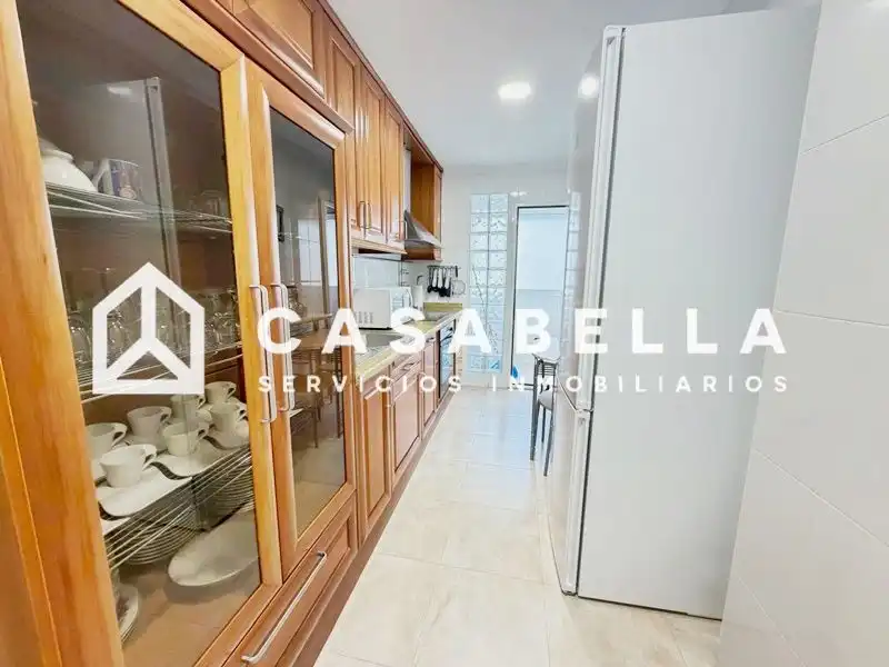 Küche von Wohnung zur Miete in Valencia mit Klimaanlage, Heizung und Terrasse