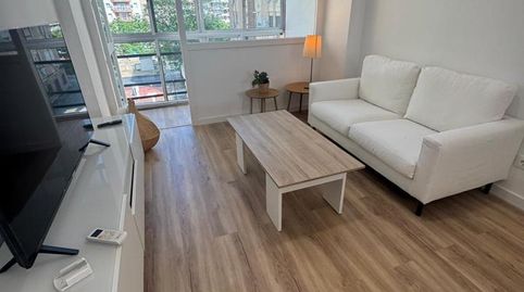 Foto 3 de Piso de alquiler en Barrio del Nervión, Sevilla Capital