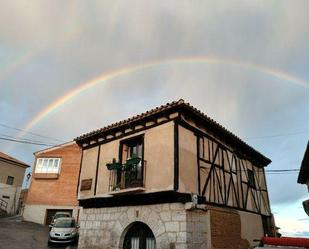 Vista exterior de Casa o xalet de lloguer en Simancas amb Calefacció