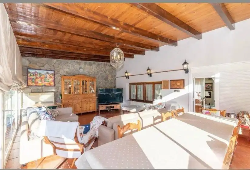 Sala de estar de Casa o chalet en venta en Zaragoza con Aire acondicionado, Calefacción y Jardín privado