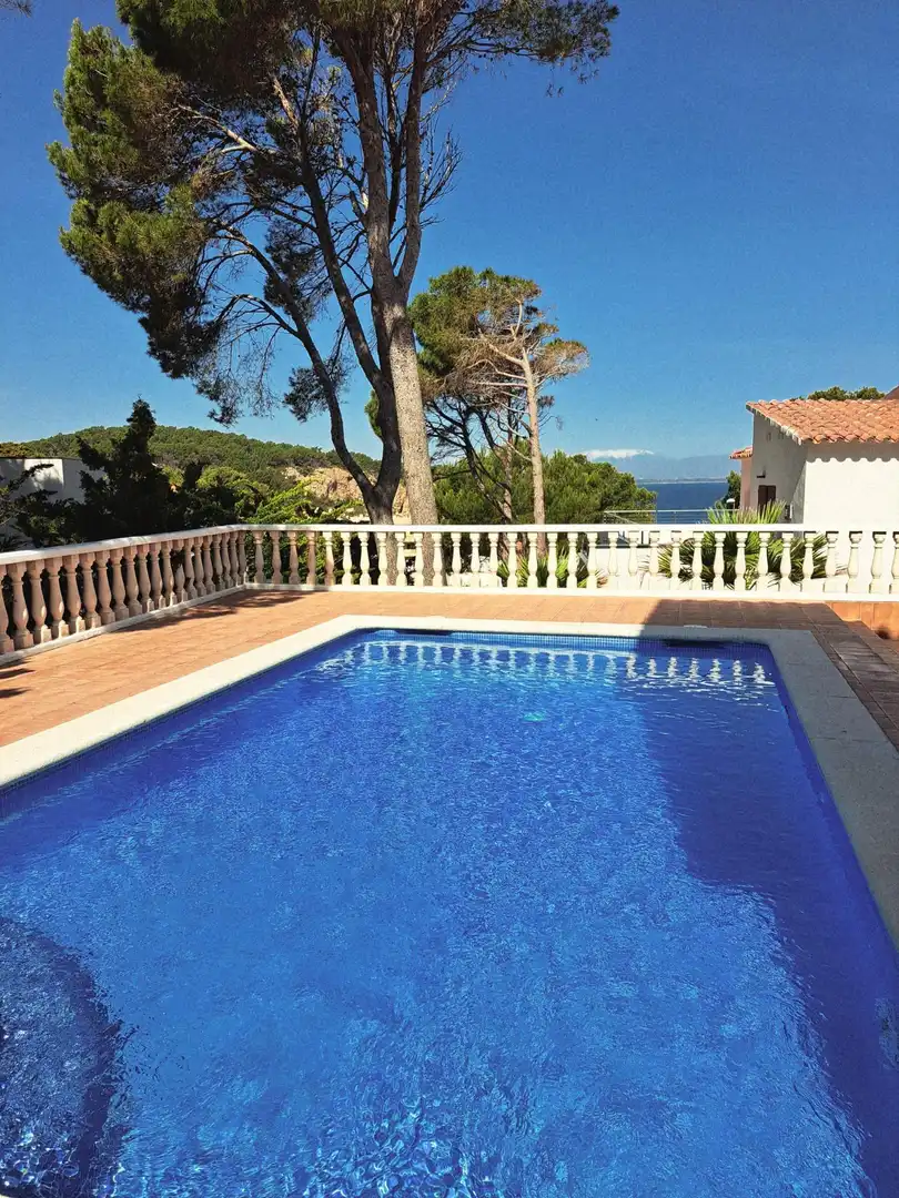 Piscina de Casa o chalet en venta en L'Escala con Jardín privado, Terraza y Piscina