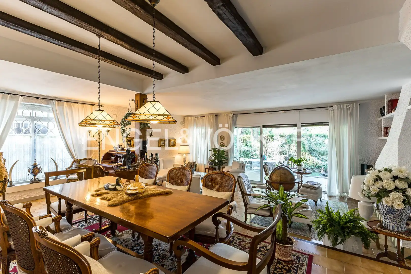 Comedor de Casa o chalet en venta en Calafell con Aire acondicionado, Calefacción y Jardín privado