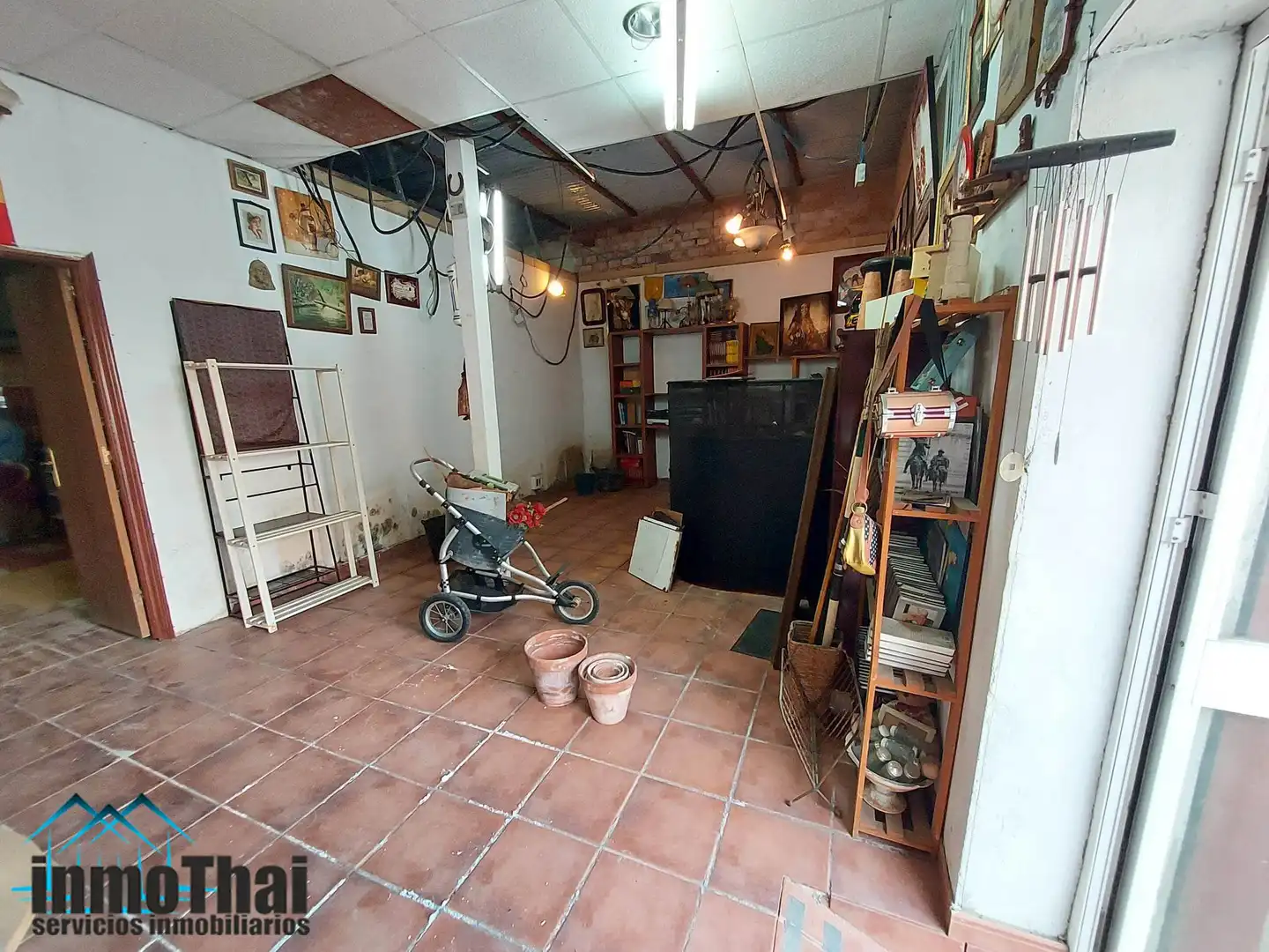 Commercial properties for sale in Ronda del Caracol, 37, Centro