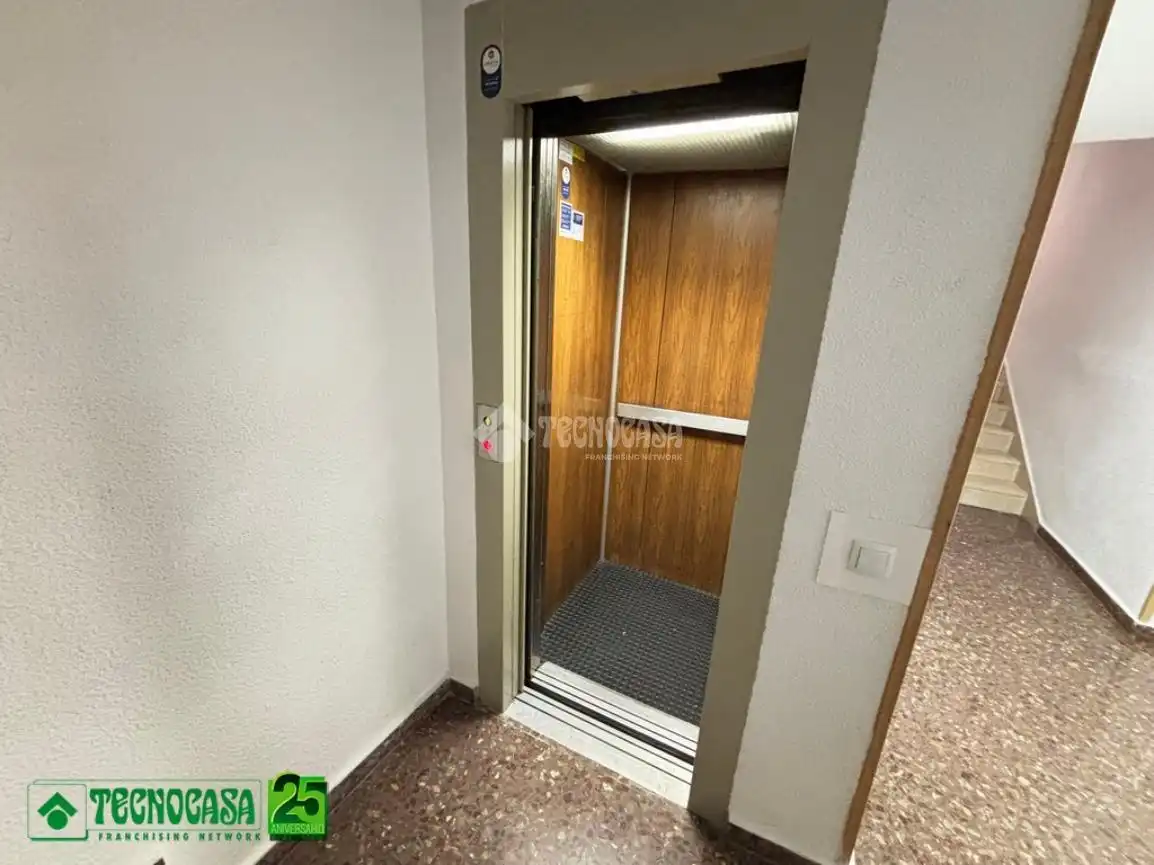 Flat for sale in C. Corazón de María, El Perchel