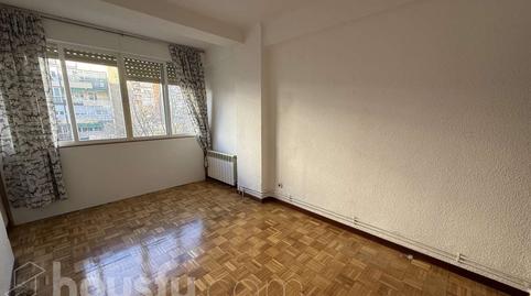 Foto 5 de Pis de lloguer a Calle de la Virgen del Coro, ., Concepción,  Madrid Capital