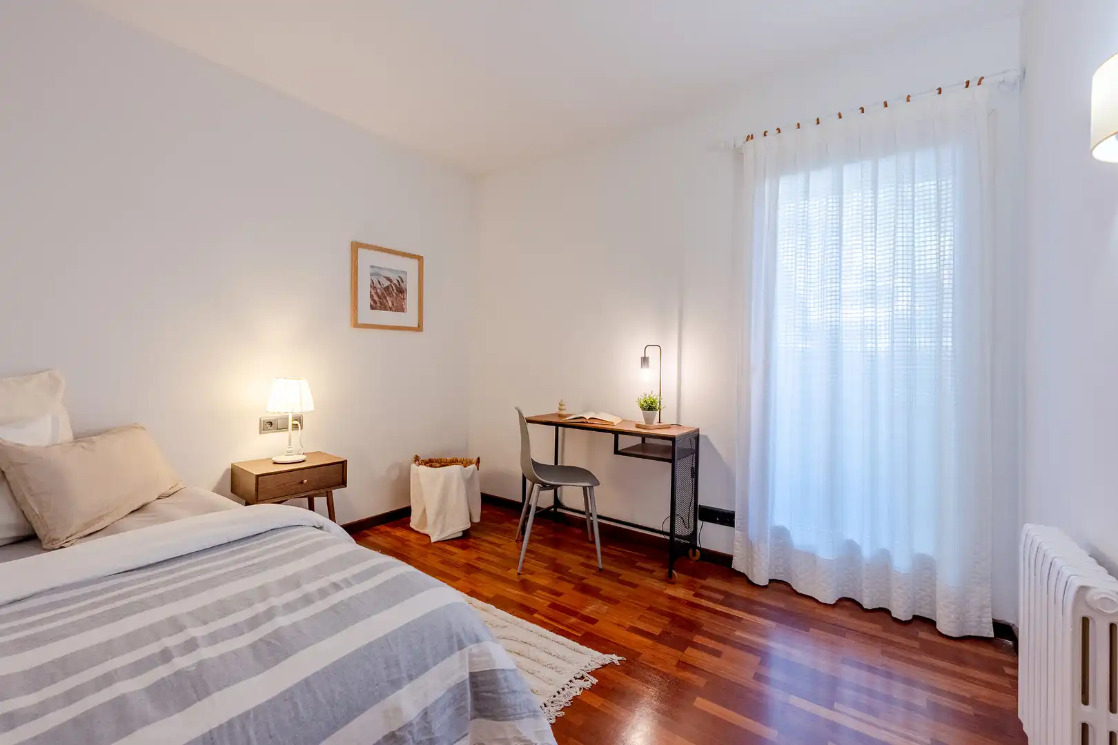 Bedroom of Flat for rent in Sant Andreu de Llavaneres  with Air Conditioner, Heating and Private garden