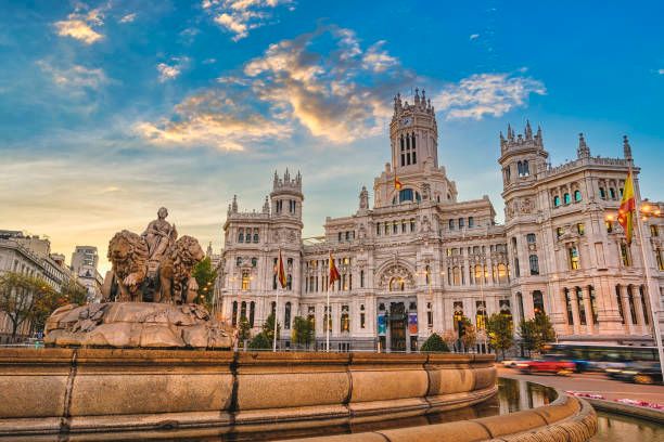 Vista exterior de Local en venda en  Madrid Capital amb Calefacció i Moblat