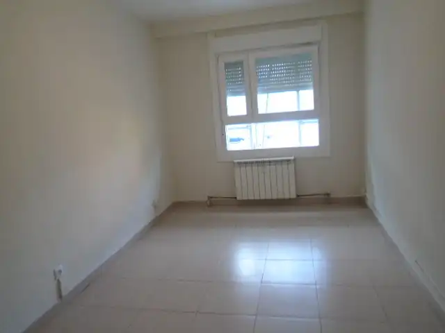 Piso en venta en  Logroño con Calefacción
