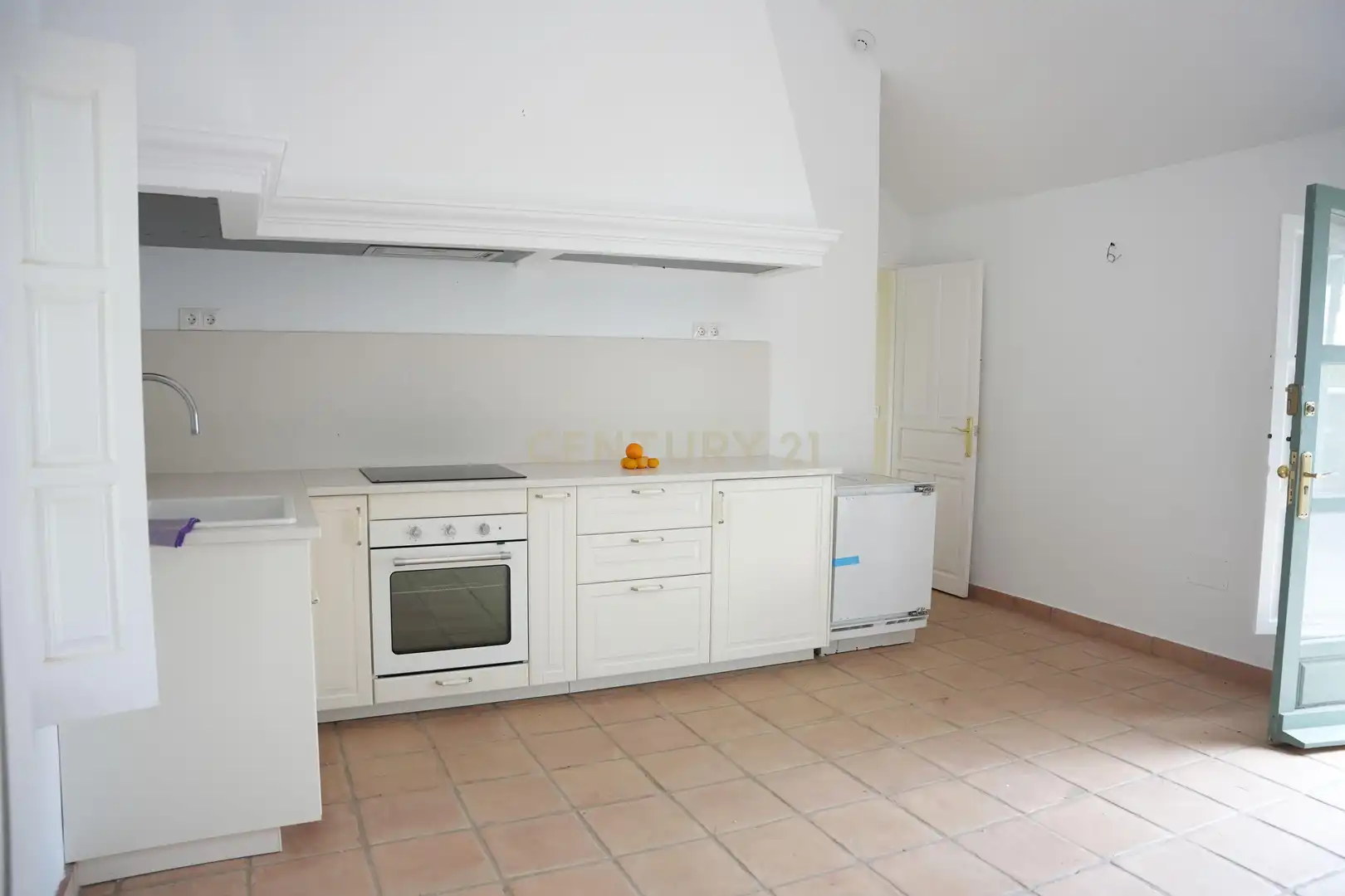 Cocina de Casa o chalet en venta en Alhaurín El Grande con Jardín privado, Trastero y Piscina