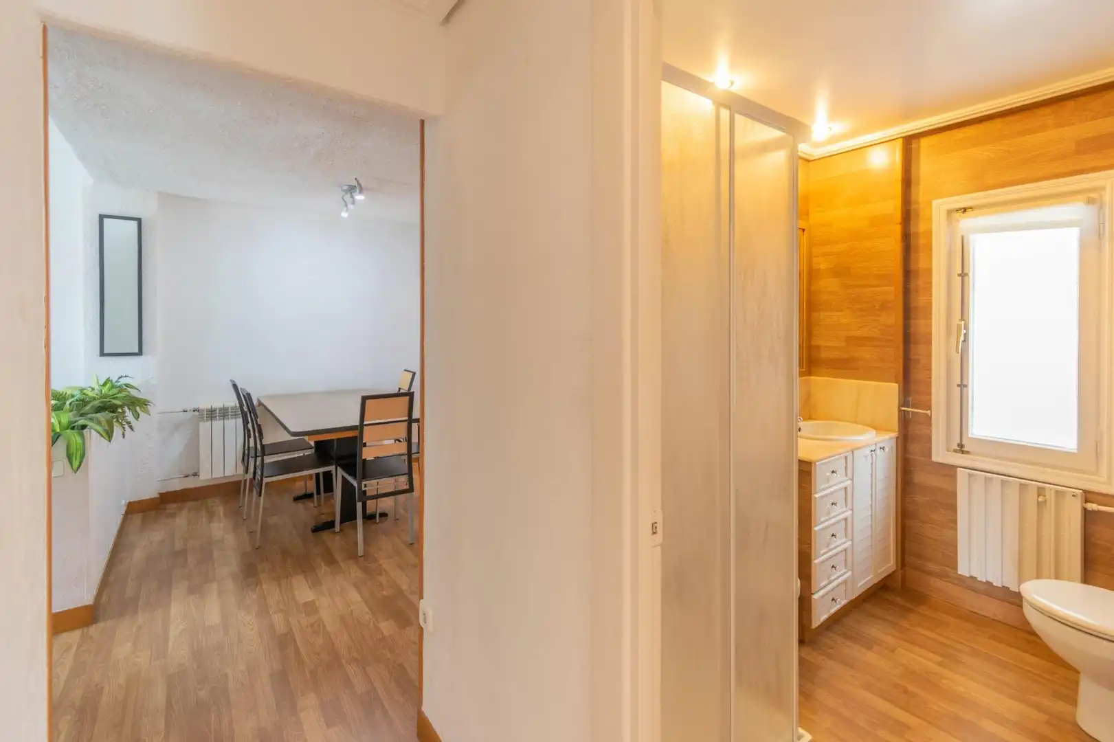 Piso en venta en  Pamplona / Iruña con Calefacción, Amueblado y Balcón