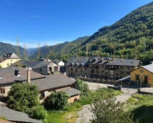 Vista exterior de Apartament en venda en Alt Àneu
