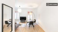Living room of Flat to rent in  Barcelona Capital  with Air Conditioner, Heating and Furnished