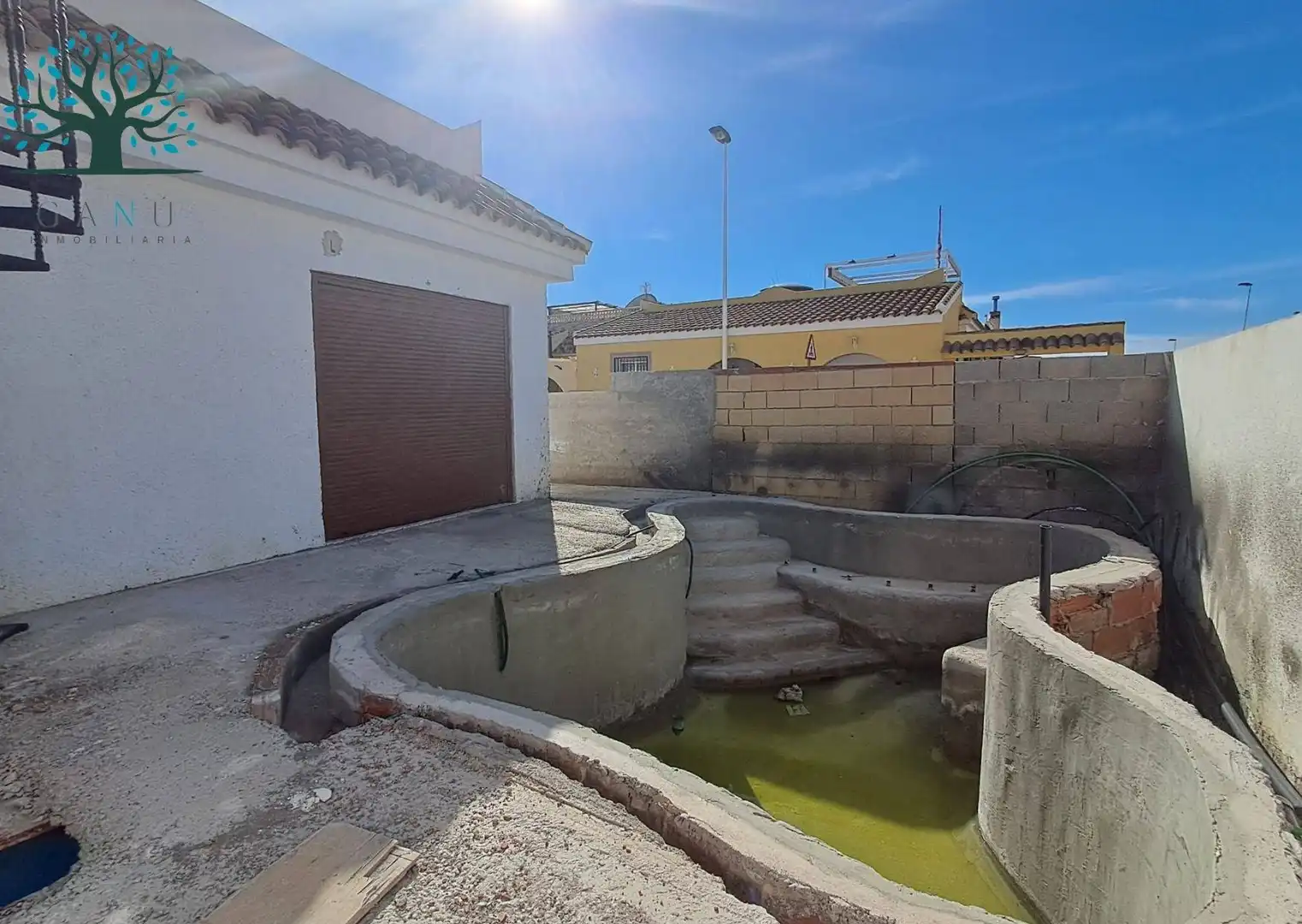 Vista exterior de Casa o xalet en venda en Mazarrón amb Terrassa i Piscina