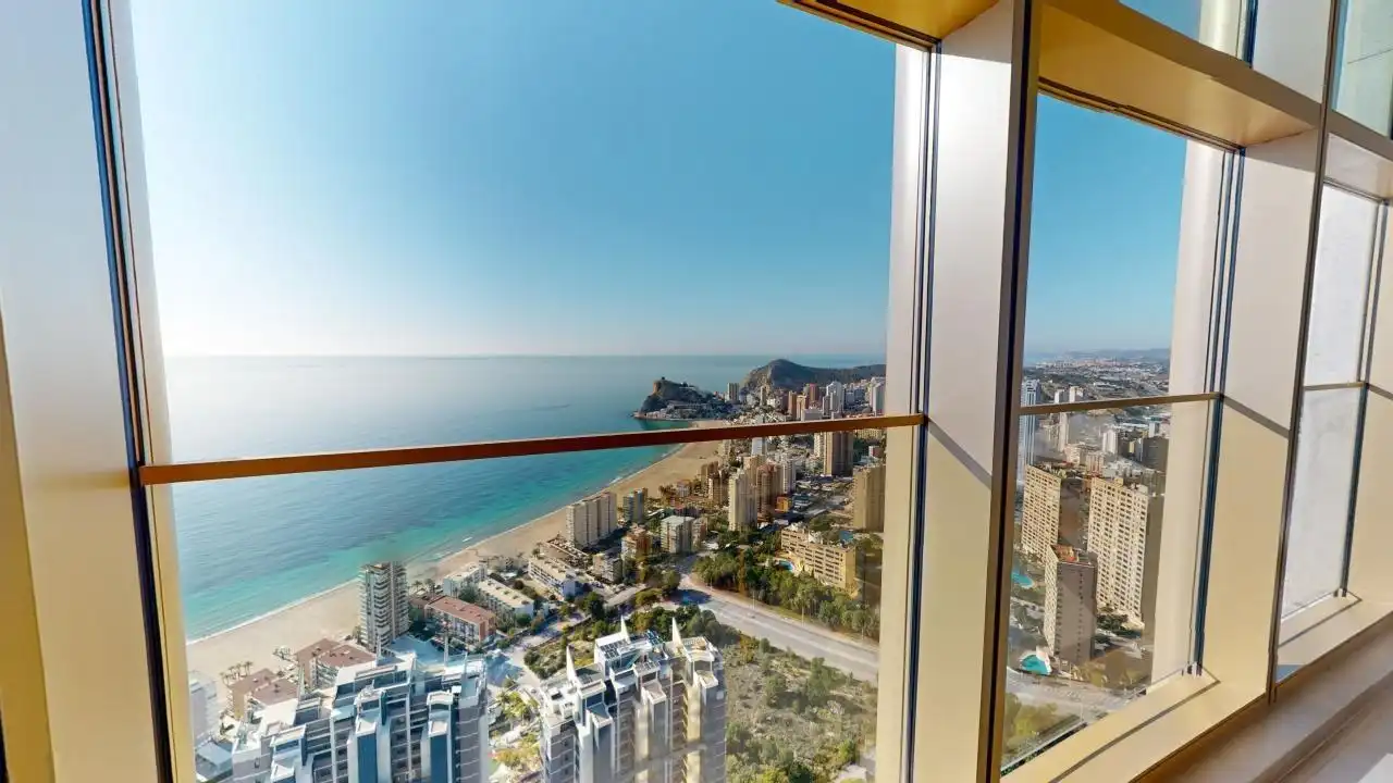 Mini appartamento con terrazza in vendita a Playa de Poniente