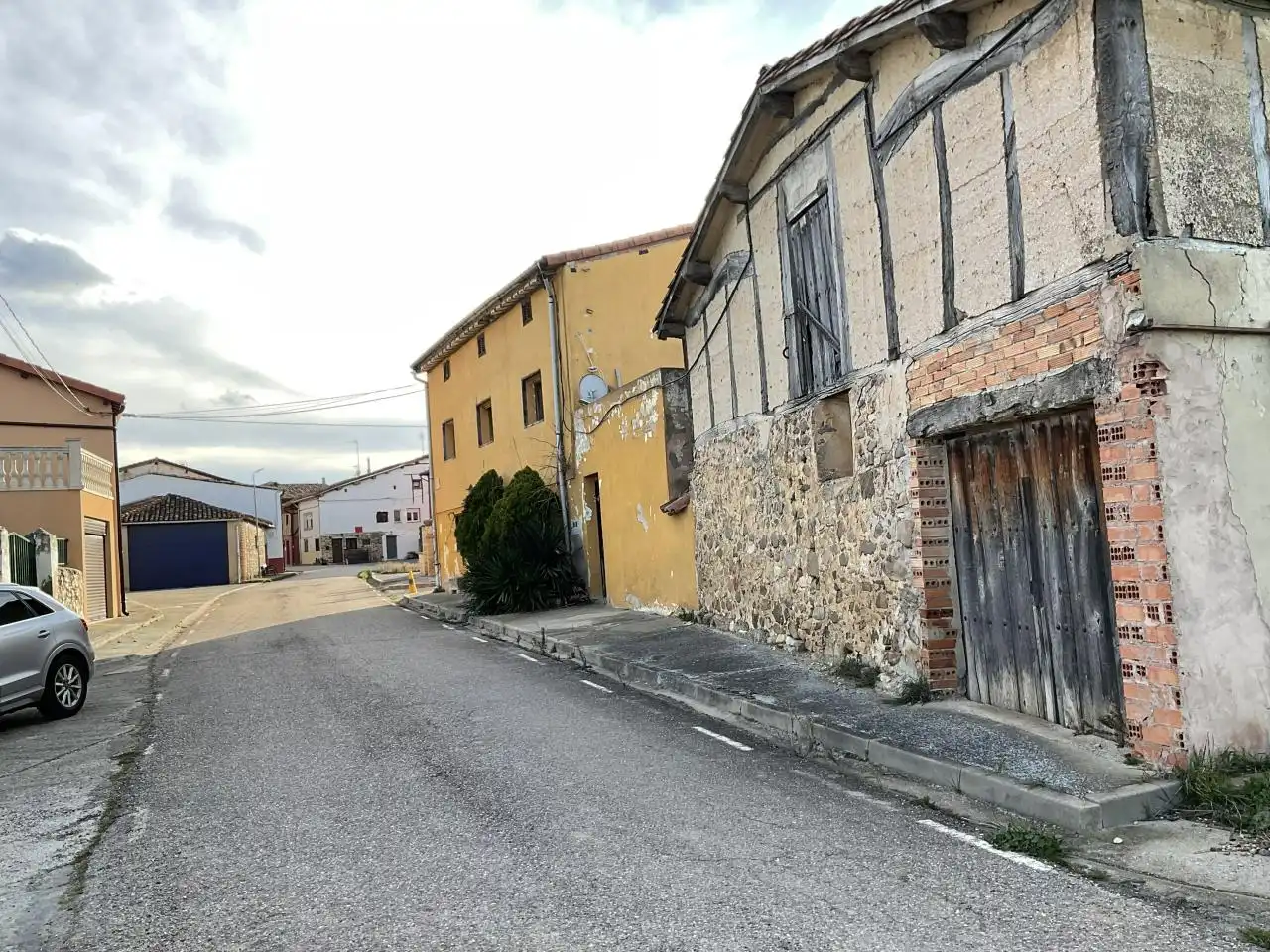 Vista exterior de Local en venta en Bascuñana