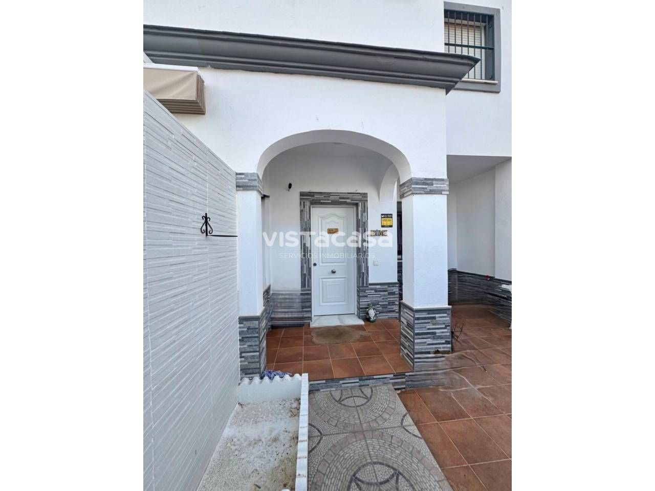 Exterior view of Single-family semi-detached for sale in Mairena del Alcor  with Heating and Terrace
