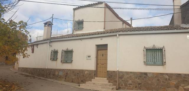 Casa-chalet en Venta en Doncellas en El Acebrón